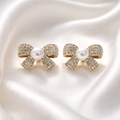 Bow Earring